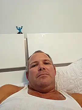 Snapshot of cubanitofeliz40 chatting on 09/18/25, 07:16 cubanitofeliz40 online show from 09/18/25, 07:16