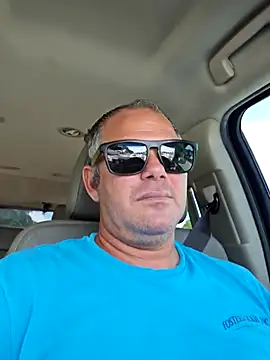 Snapshot of cubanitofeliz40 chatting on 09/29/25, 05:51 cubanitofeliz40 online show from 09/29/25, 05:51