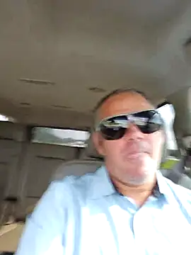 Snapshot of cubanitofeliz40 chatting on 10/01/25, 02:56 cubanitofeliz40 online show from 10/01/25, 02:56