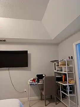 Snapshot of cubanitofeliz40 chatting on 10/25/25, 09:09 cubanitofeliz40 online show from 10/25/25, 09:09