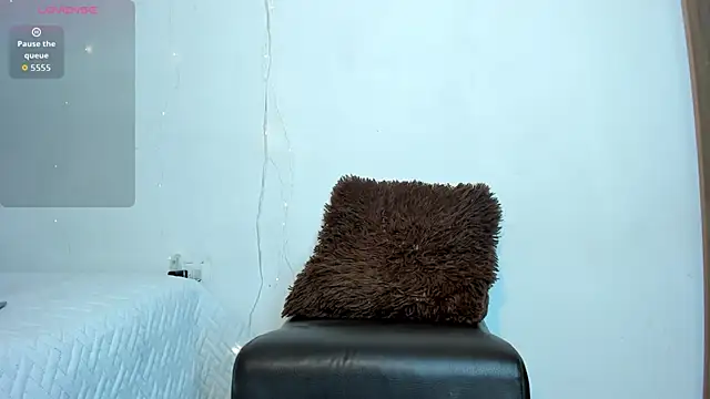 hot boy 04 online show from 11/12/25, 01:55