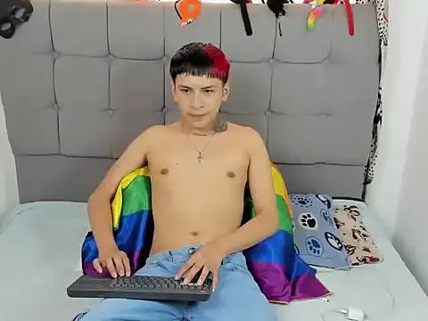 Snapshot of jake_hott1 chatting on 09/16/25, 08:32 jake hott1 online show from 09/16/25, 08:32
