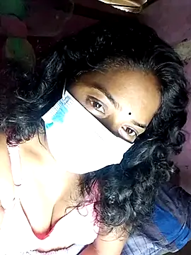 Snapshot of boosypussy chatting on 11/07/25, 04:56 boosypussy online show from 11/07/25, 04:56