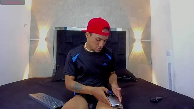 mateonick40 online show from 11/04/25, 04:17