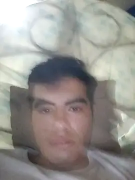 Snapshot of Ortiz3404 chatting on 10/23/25, 12:43 Ortiz3404 online show from 10/23/25, 12:43