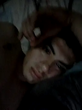 Snapshot of Ortiz3404 chatting on 10/29/25, 06:26 Ortiz3404 online show from 10/29/25, 06:26