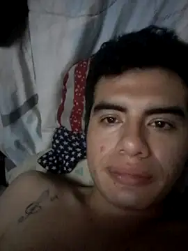 Snapshot of Ortiz3404 chatting on 11/11/25, 06:02 Ortiz3404 online show from 11/11/25, 06:02