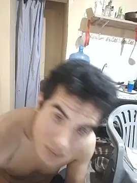 Snapshot of Ortiz3404 chatting on 11/12/25, 04:35 Ortiz3404 online show from 11/12/25, 04:35