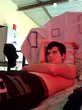 Snapshot of Ortiz3404 chatting on 11/22/25, 08:41 Ortiz3404 online show from 11/22/25, 08:41