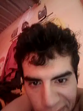 Snapshot of Ortiz3404 chatting on 12/01/25, 03:28 Ortiz3404 online show from 12/01/25, 03:28