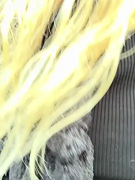 Bikergirl 97 online show from 10/18/25, 01:23