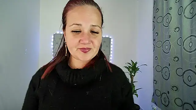 Snapshot of Gabrielajewel_ chatting on 09/15/25, 08:53 Gabrielajewel online show from 09/15/25, 08:53