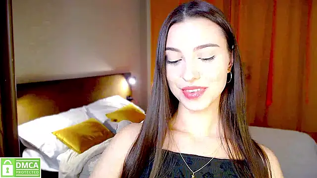 Snapshot of elza_rose chatting on 11/10/25, 09:36 elza rose online show from 11/10/25, 09:36