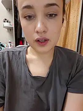 DianaVi online show from 11/04/25, 08:52