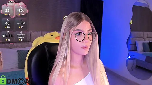 Arinextdoor online show from 10/15/25, 11:16