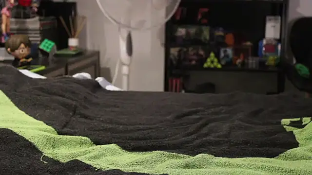 adrisumi online show from 11/11/25, 07:14