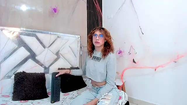 karen matwell online show from 11/06/25, 02:40