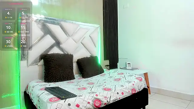 karen matwell online show from 11/21/25, 01:37