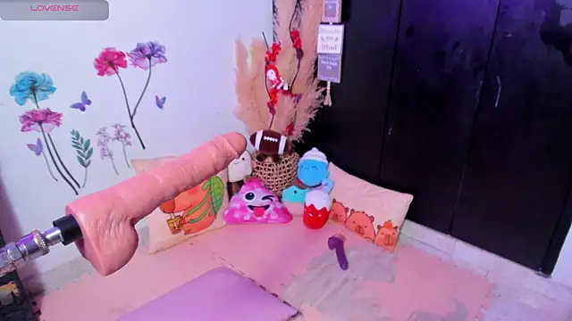 Majosworld  online show from 10/26/25, 08:15