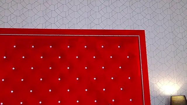 Ellsa Jean  online show from 10/28/25, 03:21