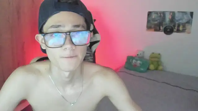 thiago kinghot online show from 10/06/25, 10:40