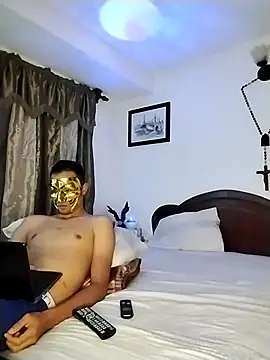 Snapshot of yenami chatting on 10/12/25, 06:23 yenami online show from 10/12/25, 06:23