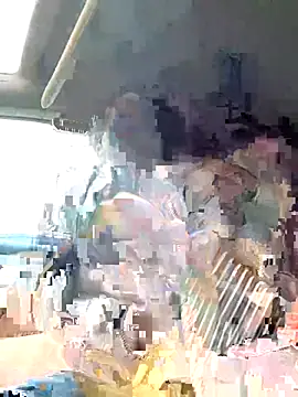 Snapshot of MiraReach chatting on 11/02/25, 02:03 MiraReach online show from 11/02/25, 02:03