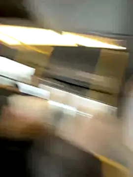 Snapshot of MiraReach chatting on 11/16/25, 02:17 MiraReach online show from 11/16/25, 02:17