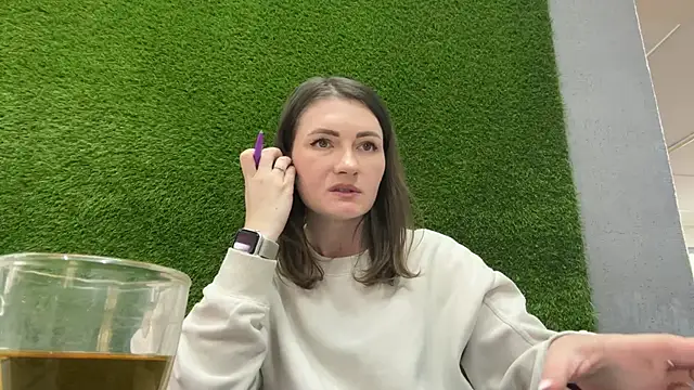 Snapshot of AshlyJoy chatting on 10/28/25, 11:03 AshlyJoy online show from 10/28/25, 11:03