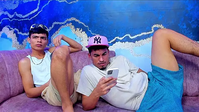 Snapshot of Brownie_Lovers chatting on 11/10/25, 12:53 Brownie Lovers online show from 11/10/25, 12:53