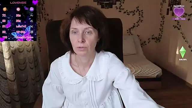 Lia Tito online show from 09/23/25, 01:58