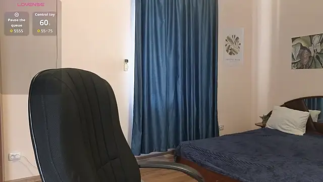 Lia Tito online show from 10/16/25, 05:41