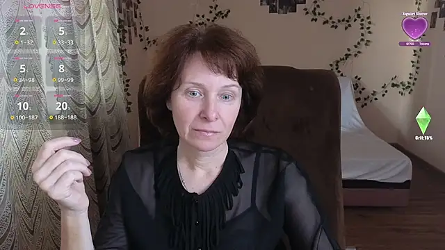 Lia Tito online show from 10/17/25, 06:05