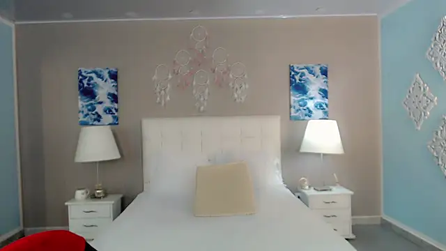 maddissonivanova online show from 10/27/25, 07:18