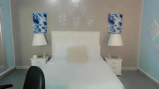 maddissonivanova online show from 11/09/25, 08:40