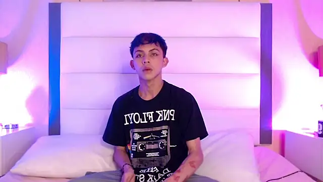 Princeapolo anki online show from 11/13/25, 09:36