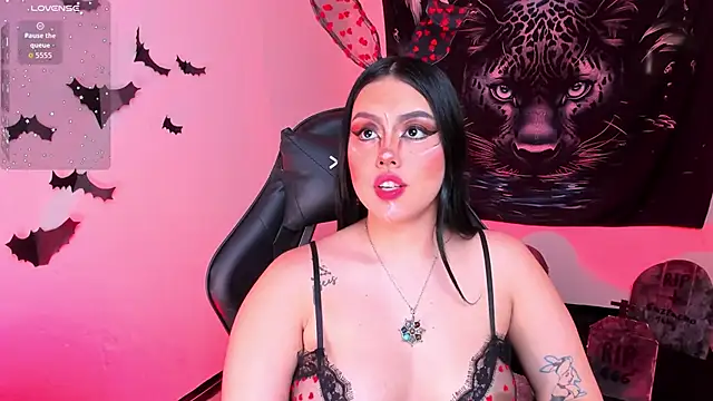 Snapshot of nicol_ruizz chatting on 10/30/25, 06:30 nicol ruizz online show from 10/30/25, 06:30