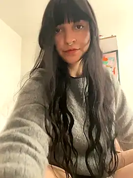 Abril thompson98 online show from 10/28/25, 08:55