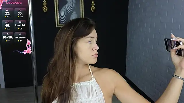 SaraMoren0 online show from 10/15/25, 05:18