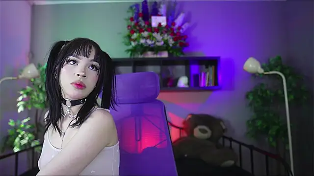 Sabrina bloom online show from 11/07/25, 01:33