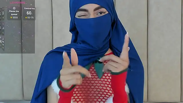  Zahiira  online show from 11/15/25, 12:13