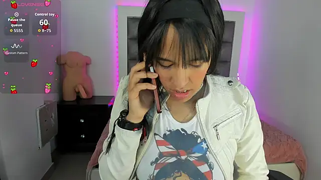 Snapshot of Andrea_brunnette chatting on 09/09/25, 01:10 Andrea brunnette online show from 09/09/25, 01:10