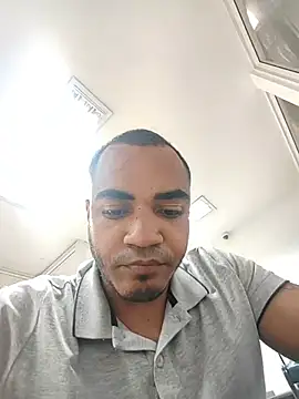 SanChacal5694 online show from 11/05/25, 10:32