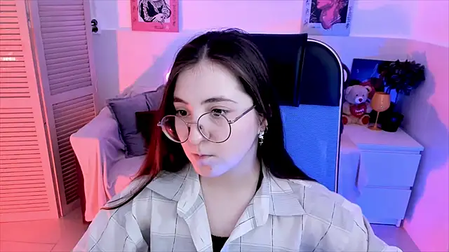 VirtuallVoyant online show from 10/08/25, 07:39