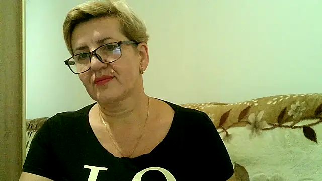 Dana4921 online show from 10/28/25, 05:59