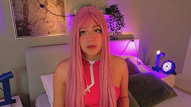 Snapshot of Taylorsmitth_ chatting on 10/27/25, 12:53 Taylorsmitth online show from 10/27/25, 12:53