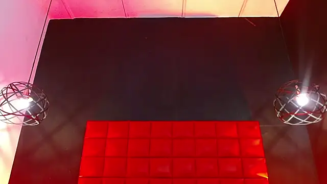 Lilih golden online show from 11/11/25, 12:38