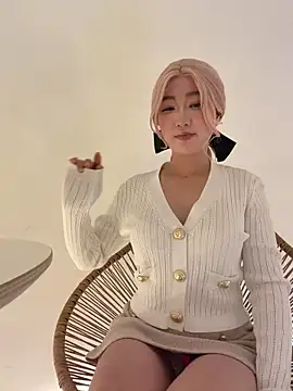 winter11 online show from 10/17/25, 09:56