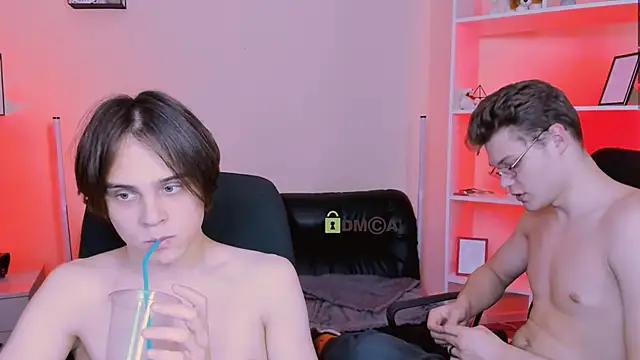 Snapshot of karl_mans chatting on 11/12/25, 02:50 karl mans online show from 11/12/25, 02:50