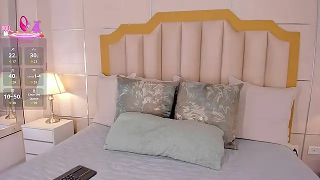 Snapshot of MaddieParker chatting on 10/07/25, 07:11 MaddieParker online show from 10/07/25, 07:11